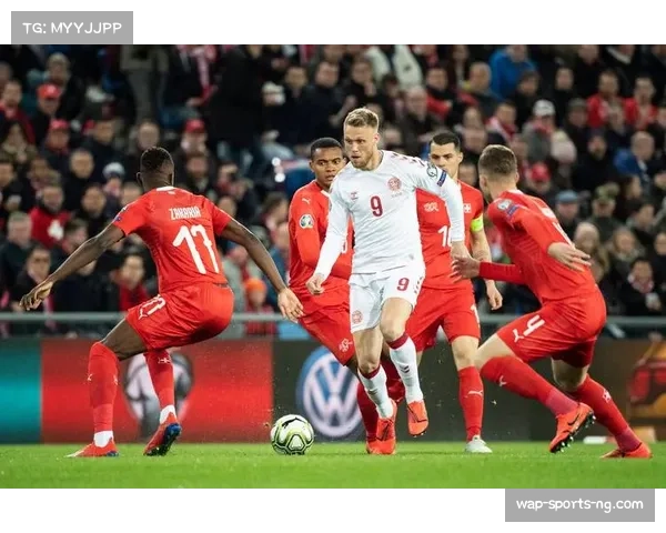 瑞士女铜牌战防守反击制胜 三线衔接速度获肯定